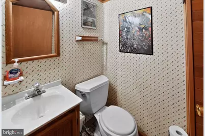 704 Crescent Drive, Glenolden, PA 19036 - Photo 35