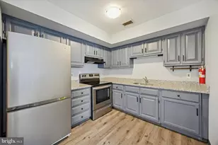 601 Grant Terrace, Folcroft, PA 19032 - Photo 3