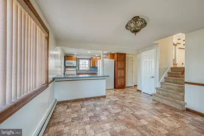 4705 Park Lane, Aston, PA 19014 - Photo 9