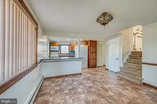 4705 Park Ln, Aston, PA 19014 - Photo 9