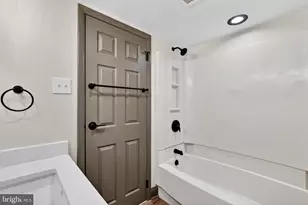 800 Avondale Rd, Wallingford, PA 19086 - Photo 27