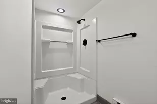 800 Avondale Rd, Wallingford, PA 19086 - Photo 23