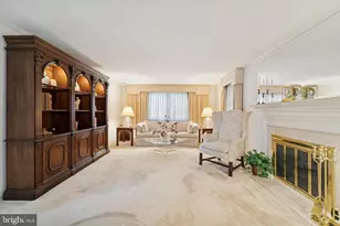 7 Todmorden Dr, Rose Valley, PA 19086 - Photo 3