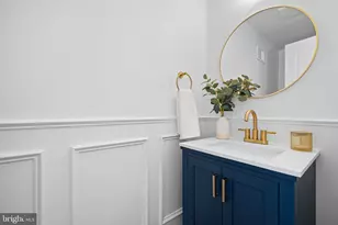 921 Flora Ln, Boothwyn, PA 19061 - Photo 15