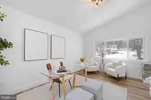 921 Flora Ln, Boothwyn, PA 19061 - Photo 9