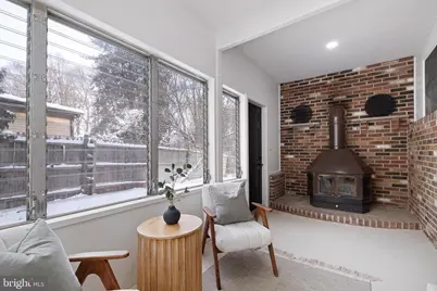 921 Flora Lane, Boothwyn, PA 19061 - Photo 11