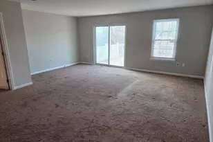 565 Applewood Ct, Aston, PA 19014 - Photo 5