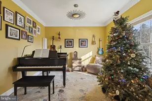 2058 Bellemead Ave, Havertown, PA 19083 - Photo 3