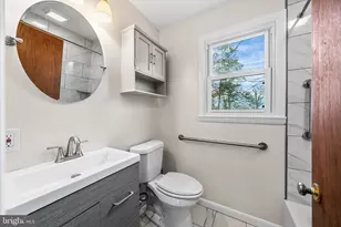 1108 Providence Rd, Secane, PA 19018 - Photo 19