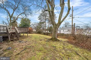 1108 Providence Rd, Secane, PA 19018 - Photo 23