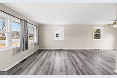 1108 Providence Road, Secane, PA 19018 - Photo 5