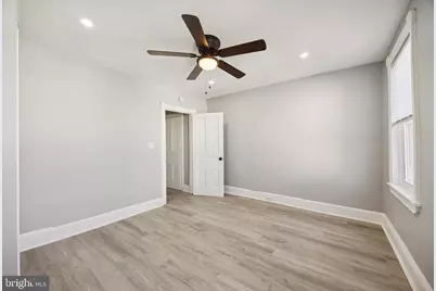 23 Woodbine Avenue, Darby, PA 19023 - Photo 11