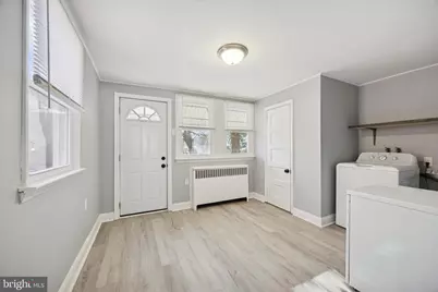 23 Woodbine Avenue, Darby, PA 19023 - Photo 7