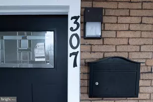 307 Poplar St, Darby, PA 19023 - Photo 49