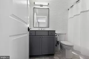 200 W Wayne Ave, Wayne, PA 19087 - Photo 9