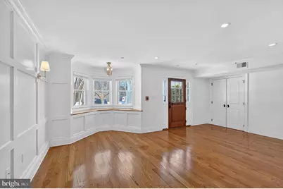 200 W Wayne Avenue #1, Wayne, PA 19087 - Photo 5