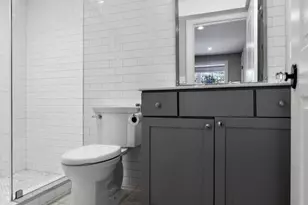 200 W Wayne Ave, Wayne, PA 19087 - Photo 7