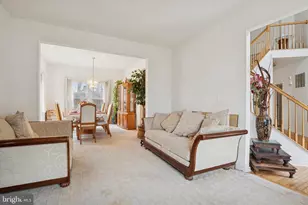 33 Big Woods Dr, Glen Mills, PA 19342 - Photo 3