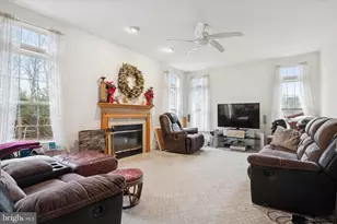 33 Big Woods Dr, Glen Mills, PA 19342 - Photo 7