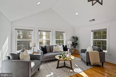 727 E Manoa Road, Havertown, PA 19083 - Photo 29