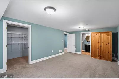 727 E Manoa Road, Havertown, PA 19083 - Photo 53