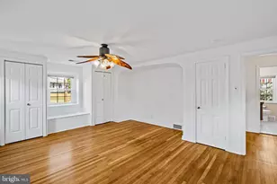 727 E Manoa Rd, Havertown, PA 19083 - Photo 45