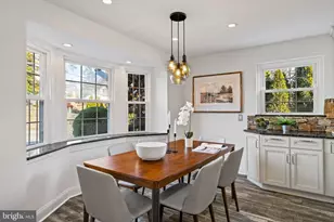 727 E Manoa Rd, Havertown, PA 19083 - Photo 9