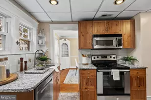 530 E Manoa Rd, Havertown, PA 19083 - Photo 13