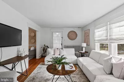 530 E Manoa Road, Havertown, PA 19083 - Photo 9