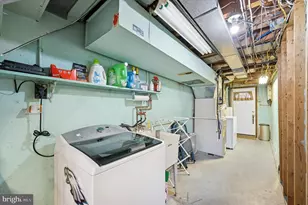 817 Surrey Ln, Glenolden, PA 19036 - Photo 23