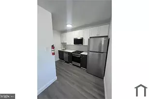 104 Oak Ave, Lansdowne, PA 19050 - Photo 5