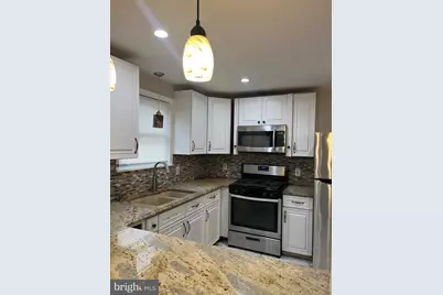 2013 Delmar Drive, Folcroft, PA 19032 - Photo 3