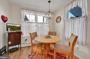 7425 Rogers Ave, Upper Darby, PA 19082 - Photo 9