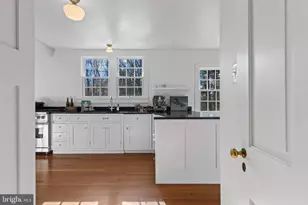 34 Aldwyn Ln, Villanova, PA 19085 - Photo 13