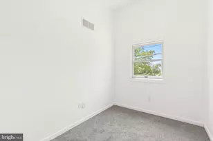 1359 Green St, Marcus Hook, PA 19061 - Photo 25