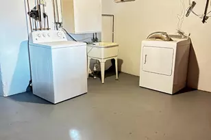 853 E 14th St, Chester, PA 19013 - Photo 19