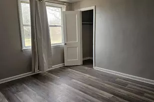 21 W 21st St, Chester, PA 19013 - Photo 9