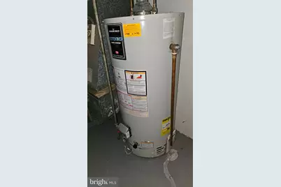 21 W 21st Street, Chester, PA 19013 - Photo 17