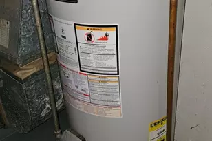 21 W 21st St, Chester, PA 19013 - Photo 17