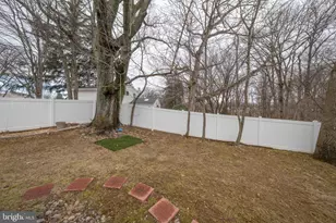 3999 Riviera Rd, Upper Chichester, PA 19061 - Photo 21