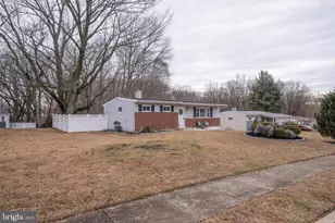 3999 Riviera Rd, Upper Chichester, PA 19061 - Photo 27