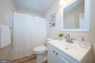 3999 Riviera Rd, Upper Chichester, PA 19061 - Photo 17