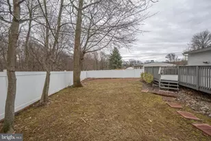 3999 Riviera Rd, Upper Chichester, PA 19061 - Photo 23