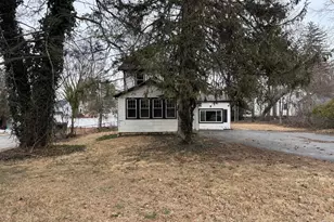 365 E Springfield Rd, Springfield, PA 19064 - Photo 3