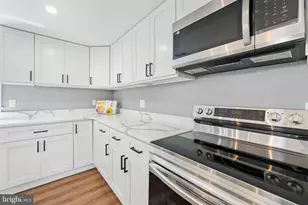 11 Helluva Hill Ln, Glen Mills, PA 19342 - Photo 5