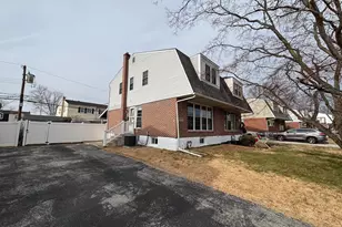 829 Hood Rd, Swarthmore, PA 19081 - Photo 3