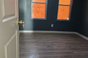 211 Spruce St, Darby, PA 19023 - Photo 11