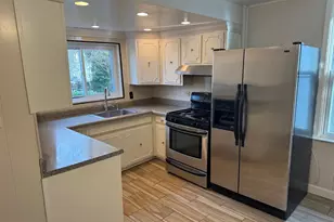 417 Laurel Rd, Lansdowne, PA 19050 - Photo 5