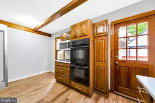 346 Lakeview Ave, Drexel Hill, PA 19026 - Photo 13