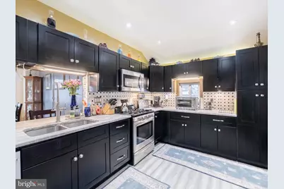 908 Amosland Road, Prospect Park, PA 19076 - Photo 3